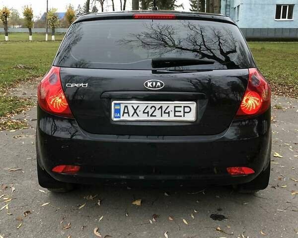 Черный Киа Сид, объемом двигателя 1.4 л и пробегом 181 тыс. км за 4450 $, фото 11 на Automoto.ua