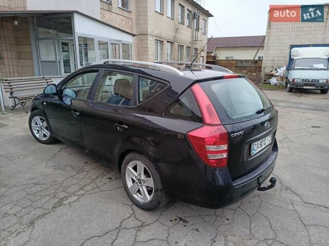 Черный Киа Сид, объемом двигателя 1.58 л и пробегом 180 тыс. км за 5500 $, фото 3 на Automoto.ua