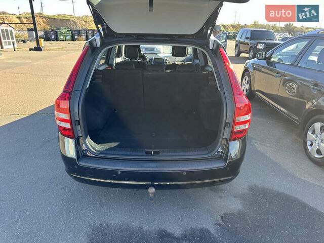 Черный Киа Сид, объемом двигателя 1.4 л и пробегом 182 тыс. км за 6200 $, фото 8 на Automoto.ua