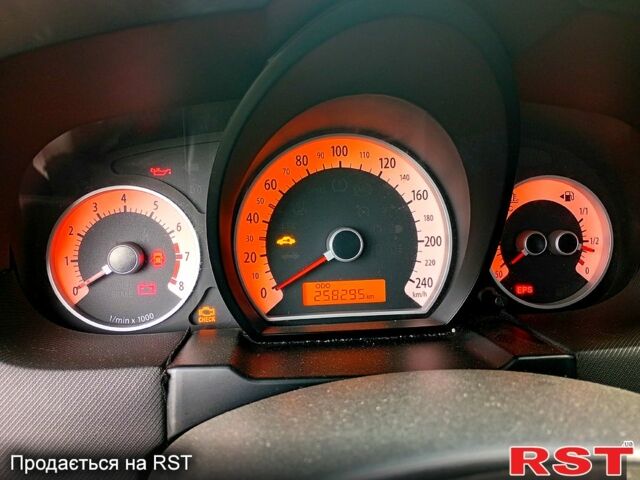 Чорний Кіа Сід, об'ємом двигуна 1.6 л та пробігом 258 тис. км за 6500 $, фото 6 на Automoto.ua