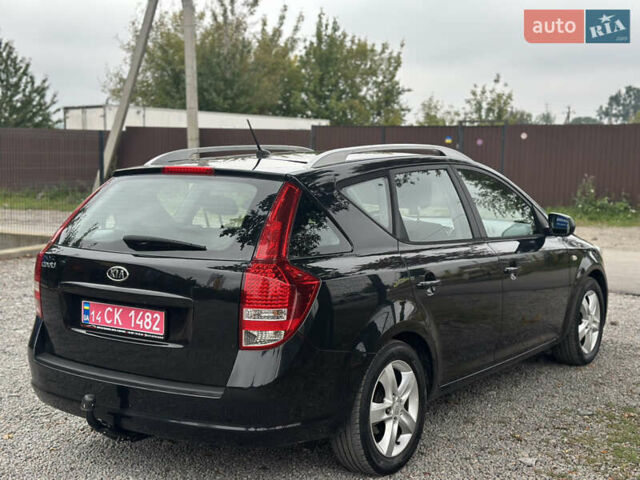 Черный Киа Сид, объемом двигателя 1.4 л и пробегом 224 тыс. км за 6200 $, фото 16 на Automoto.ua