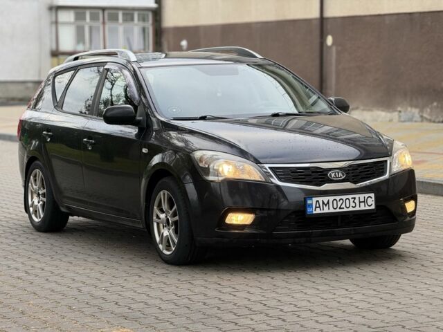 Киа Сид 2009 в Житомире на Automoto.ua Черный Киа Сид, объемом двигателя 1.6 л и пробегом 309 тыс. км за 5800 $, фото 2 на Automoto.ua