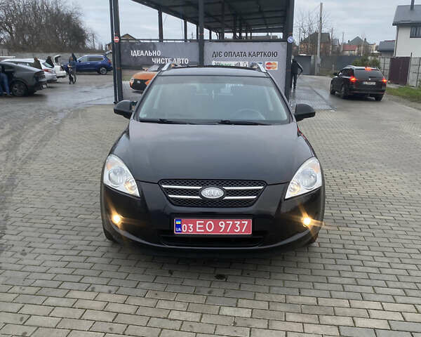 Чорний Кіа Сід, об'ємом двигуна 1.59 л та пробігом 177 тис. км за 6400 $, фото 1 на Automoto.ua