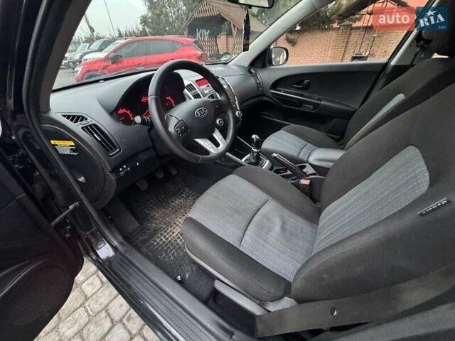 Черный Киа Сид, объемом двигателя 1.4 л и пробегом 167 тыс. км за 5999 $, фото 1 на Automoto.ua