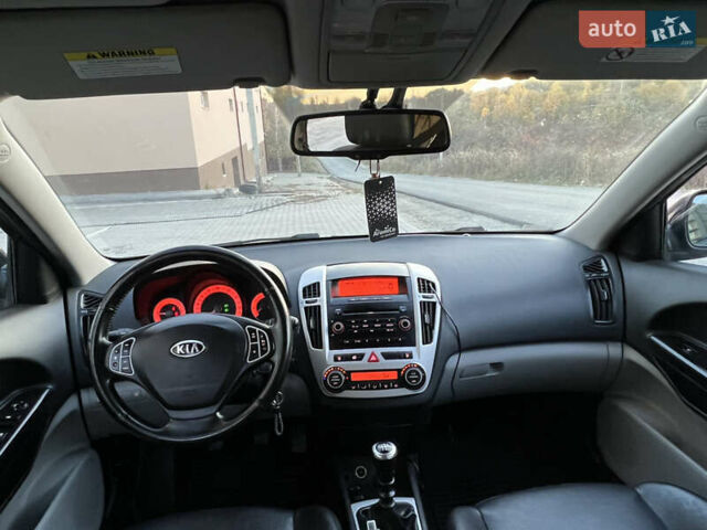 Киа Сид 2009 в Тернополе на Automoto.ua Черный Киа Сид, объемом двигателя 1.6 л и пробегом 239 тыс. км за 5499 $, фото 47 на Automoto.ua
