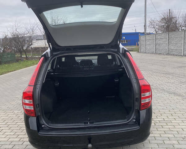 Чорний Кіа Сід, об'ємом двигуна 1.59 л та пробігом 177 тис. км за 6200 $, фото 24 на Automoto.ua