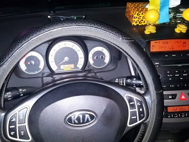 Чорний Кіа Сід, об'ємом двигуна 1.6 л та пробігом 466 тис. км за 5350 $, фото 11 на Automoto.ua