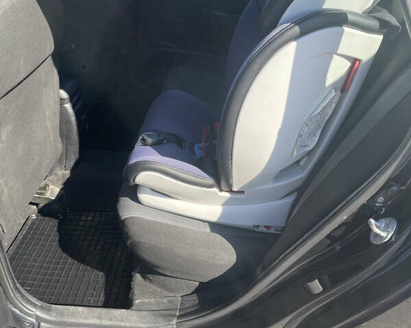 Чорний Кіа Сід, об'ємом двигуна 1.4 л та пробігом 211 тис. км за 5900 $, фото 17 на Automoto.ua