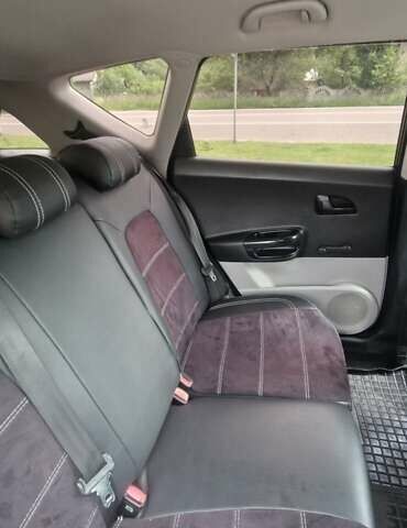 Чорний Кіа Сід, об'ємом двигуна 1.59 л та пробігом 168 тис. км за 5500 $, фото 6 на Automoto.ua