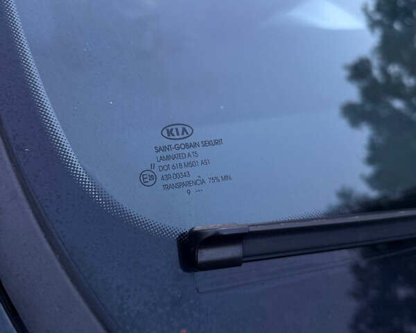 Киа Сид 2009 в Каменке на Automoto.ua Черный Киа Сид, объемом двигателя 1.58 л и пробегом 200 тыс. км за 6300 $, фото 5 на Automoto.ua