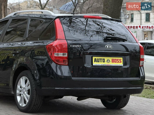 Черный Киа Сид, объемом двигателя 1.59 л и пробегом 285 тыс. км за 6500 $, фото 10 на Automoto.ua