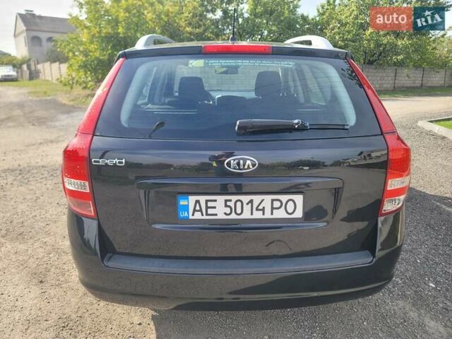 Чорний Кіа Сід, об'ємом двигуна 1.4 л та пробігом 212 тис. км за 6200 $, фото 5 на Automoto.ua