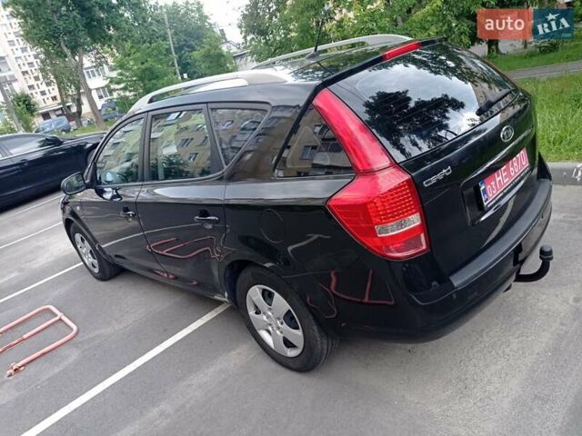 Черный Киа Сид, объемом двигателя 0 л и пробегом 167 тыс. км за 5999 $, фото 10 на Automoto.ua