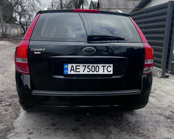 Чорний Кіа Сід, об'ємом двигуна 1.59 л та пробігом 208 тис. км за 6499 $, фото 5 на Automoto.ua