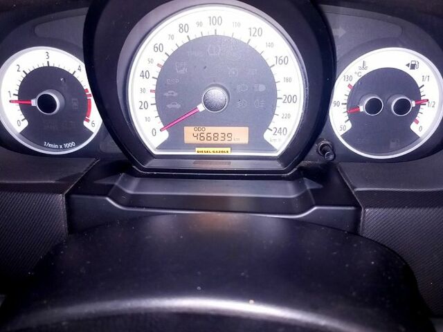 Чорний Кіа Сід, об'ємом двигуна 1.6 л та пробігом 466 тис. км за 5350 $, фото 13 на Automoto.ua