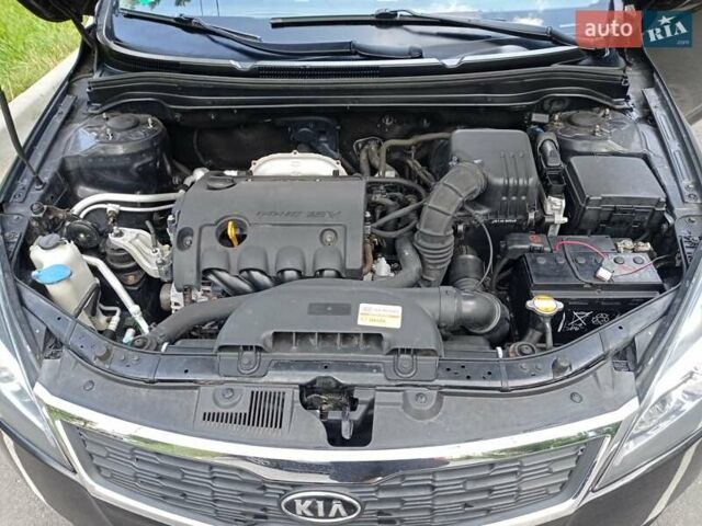 Черный Киа Сид, объемом двигателя 0 л и пробегом 167 тыс. км за 5999 $, фото 38 на Automoto.ua