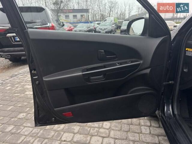 Черный Киа Сид, объемом двигателя 1.4 л и пробегом 167 тыс. км за 5999 $, фото 32 на Automoto.ua