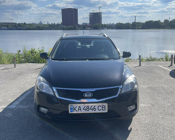 Чорний Кіа Сід, об'ємом двигуна 1.4 л та пробігом 211 тис. км за 5900 $, фото 2 на Automoto.ua