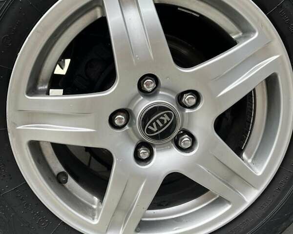 Чорний Кіа Сід, об'ємом двигуна 1.59 л та пробігом 168 тис. км за 5500 $, фото 10 на Automoto.ua