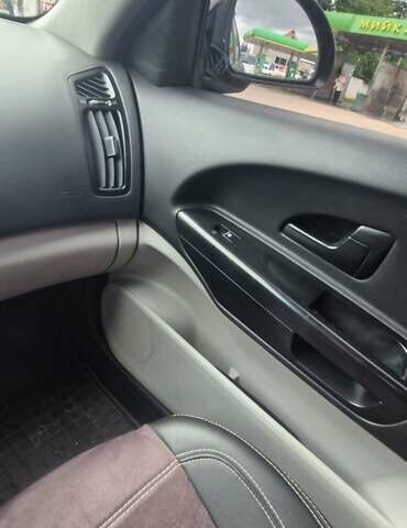 Чорний Кіа Сід, об'ємом двигуна 1.59 л та пробігом 168 тис. км за 5500 $, фото 7 на Automoto.ua