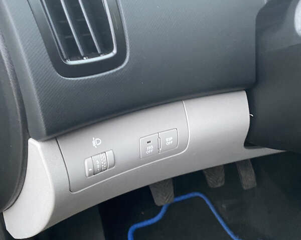 Черный Киа Сид, объемом двигателя 1.59 л и пробегом 177 тыс. км за 6200 $, фото 16 на Automoto.ua