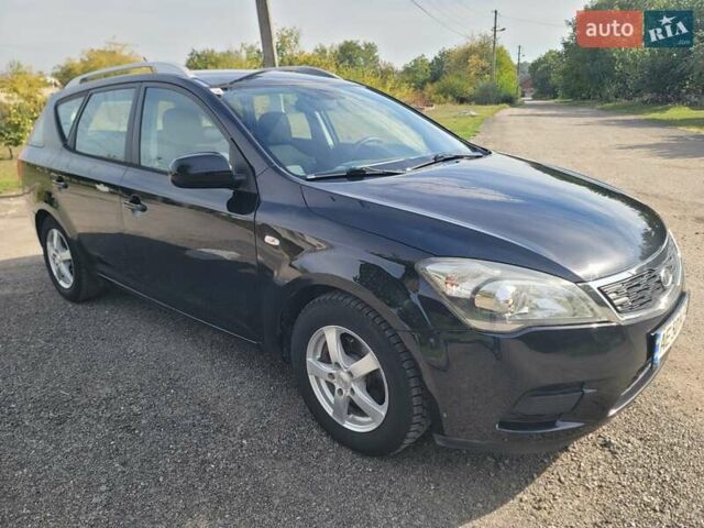 Чорний Кіа Сід, об'ємом двигуна 1.4 л та пробігом 212 тис. км за 6200 $, фото 7 на Automoto.ua