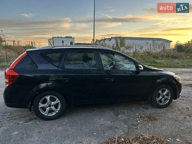 Киа Сид 2009 в Бродах на Automoto.ua Черный Киа Сид, объемом двигателя 1.59 л и пробегом 321 тыс. км за 5700 $, фото 6 на Automoto.ua