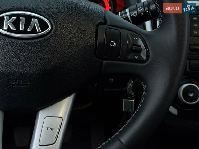 Черный Киа Сид, объемом двигателя 1.59 л и пробегом 285 тыс. км за 6500 $, фото 21 на Automoto.ua