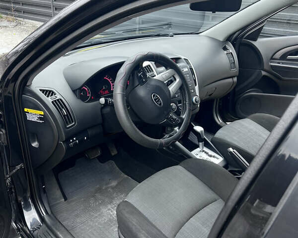 Чорний Кіа Сід, об'ємом двигуна 1.59 л та пробігом 208 тис. км за 6499 $, фото 11 на Automoto.ua