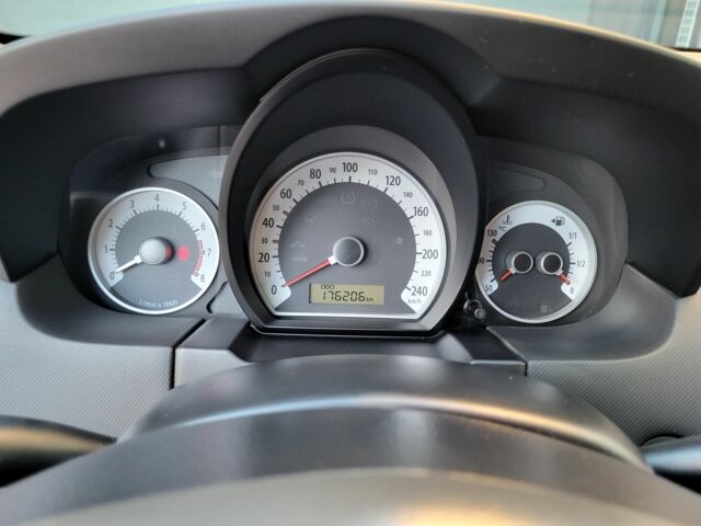 Черный Киа Сид, объемом двигателя 1.4 л и пробегом 185 тыс. км за 6555 $, фото 7 на Automoto.ua