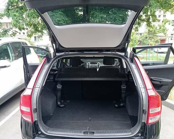 Черный Киа Сид, объемом двигателя 0 л и пробегом 167 тыс. км за 5999 $, фото 33 на Automoto.ua