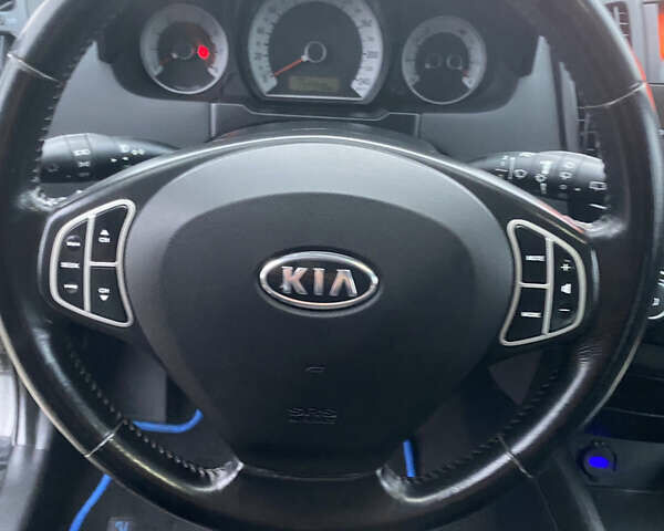 Чорний Кіа Сід, об'ємом двигуна 1.59 л та пробігом 177 тис. км за 6400 $, фото 17 на Automoto.ua