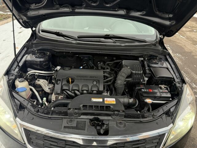 Чорний Кіа Сід, об'ємом двигуна 1.6 л та пробігом 238 тис. км за 6900 $, фото 23 на Automoto.ua