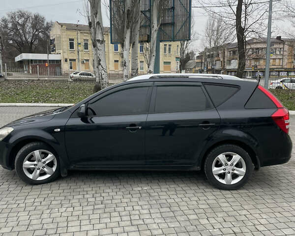 Черный Киа Сид, объемом двигателя 1.58 л и пробегом 287 тыс. км за 5800 $, фото 3 на Automoto.ua