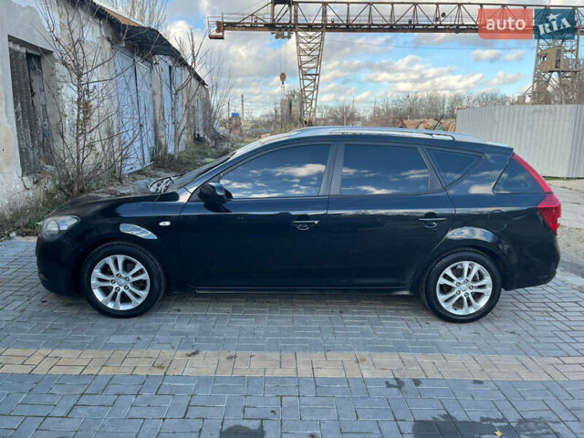 Черный Киа Сид, объемом двигателя 1.6 л и пробегом 285 тыс. км за 6100 $, фото 6 на Automoto.ua