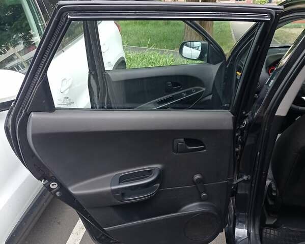 Черный Киа Сид, объемом двигателя 0 л и пробегом 167 тыс. км за 5999 $, фото 15 на Automoto.ua