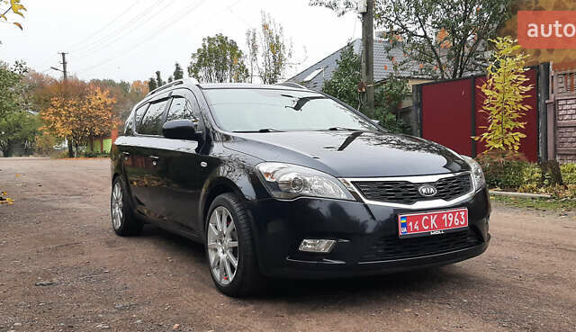 Чорний Кіа Сід, об'ємом двигуна 1.4 л та пробігом 211 тис. км за 6150 $, фото 9 на Automoto.ua