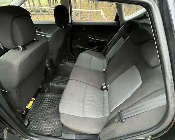 Чорний Кіа Сід, об'ємом двигуна 1.6 л та пробігом 286 тис. км за 6300 $, фото 29 на Automoto.ua