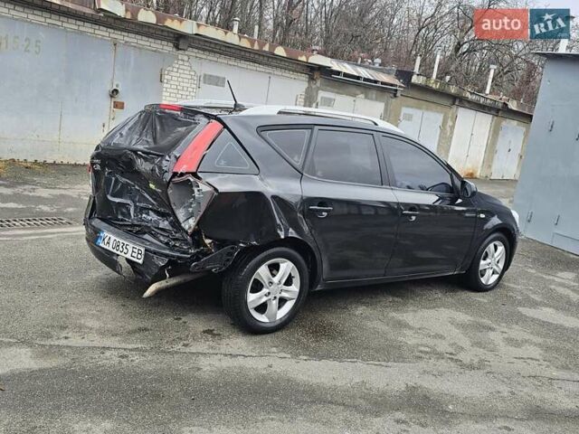 Чорний Кіа Сід, об'ємом двигуна 1.58 л та пробігом 200 тис. км за 3900 $, фото 7 на Automoto.ua