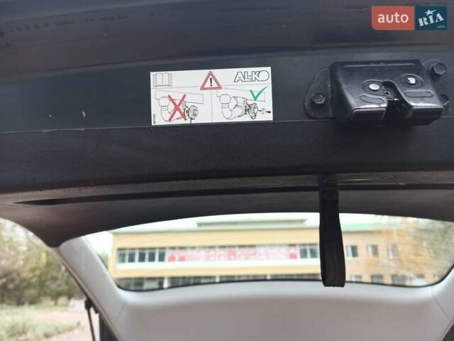 Кіа Сід 2010 у Вознесенске на Automoto.ua Чорний Кіа Сід, об'ємом двигуна 1.6 л та пробігом 181 тис. км за 6670 $, фото 14 на Automoto.ua