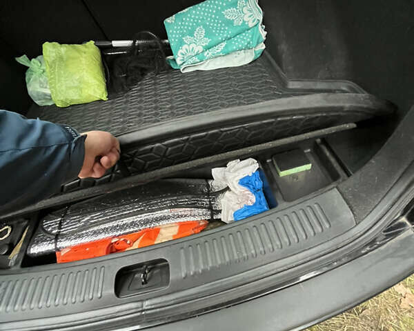 Чорний Кіа Сід, об'ємом двигуна 1.6 л та пробігом 286 тис. км за 6300 $, фото 13 на Automoto.ua