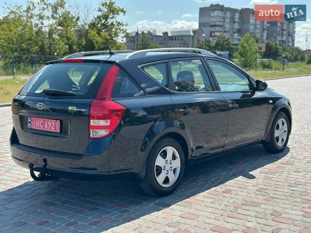 Черный Киа Сид, объемом двигателя 1.4 л и пробегом 189 тыс. км за 7000 $, фото 1 на Automoto.ua
