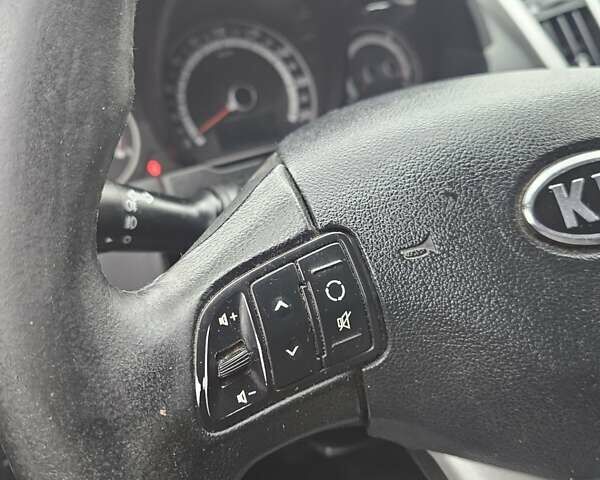 Чорний Кіа Сід, об'ємом двигуна 1.58 л та пробігом 200 тис. км за 3900 $, фото 20 на Automoto.ua