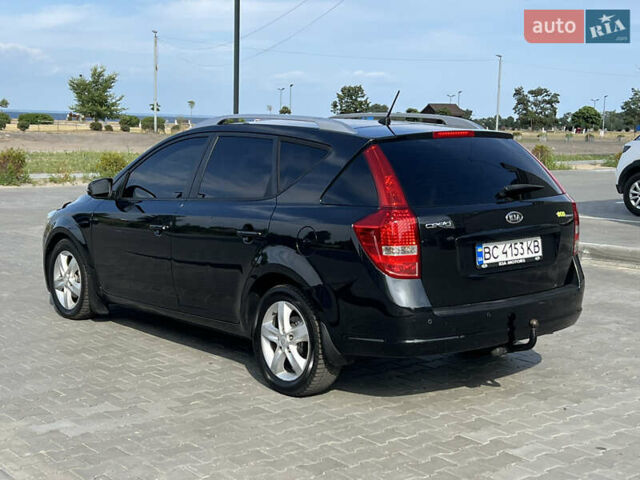 Черный Киа Сид, объемом двигателя 1.58 л и пробегом 278 тыс. км за 6500 $, фото 4 на Automoto.ua
