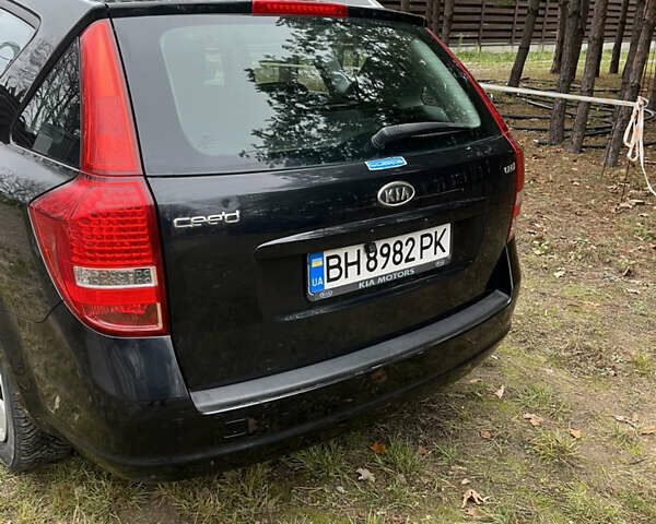 Чорний Кіа Сід, об'ємом двигуна 1.6 л та пробігом 286 тис. км за 6300 $, фото 3 на Automoto.ua