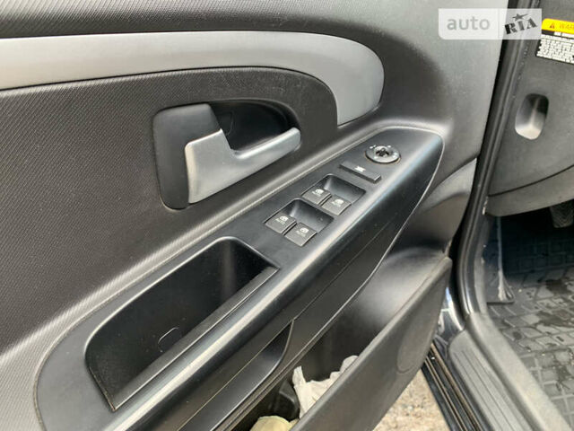 Черный Киа Сид, объемом двигателя 1.6 л и пробегом 200 тыс. км за 6800 $, фото 1 на Automoto.ua