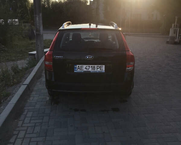 Черный Киа Сид, объемом двигателя 1.6 л и пробегом 240 тыс. км за 7000 $, фото 3 на Automoto.ua