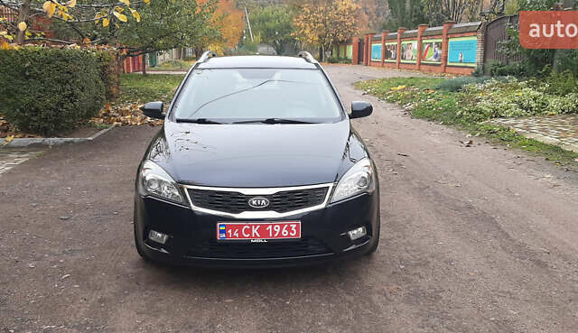 Чорний Кіа Сід, об'ємом двигуна 1.4 л та пробігом 211 тис. км за 6150 $, фото 6 на Automoto.ua