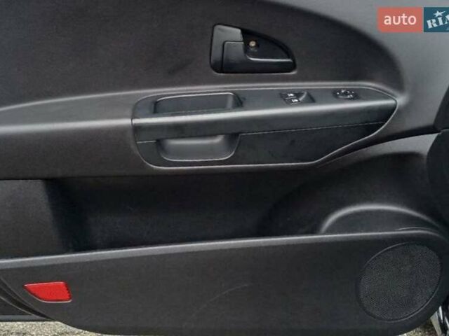 Чорний Кіа Сід, об'ємом двигуна 1.4 л та пробігом 170 тис. км за 7000 $, фото 9 на Automoto.ua