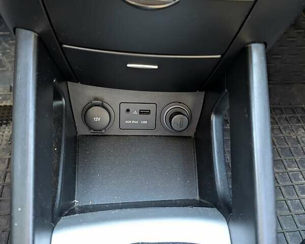 Чорний Кіа Сід, об'ємом двигуна 1.59 л та пробігом 363 тис. км за 5800 $, фото 7 на Automoto.ua